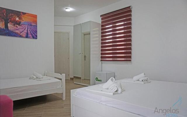 Angelina Hotel