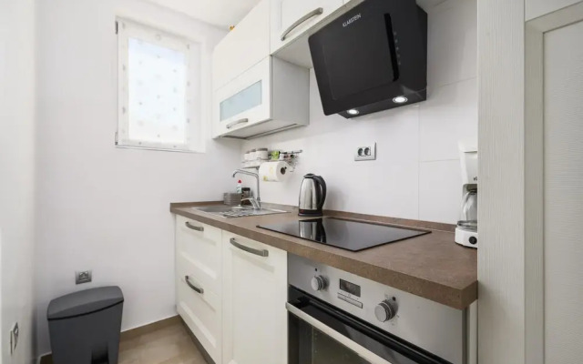 Premium Apartment With Patio