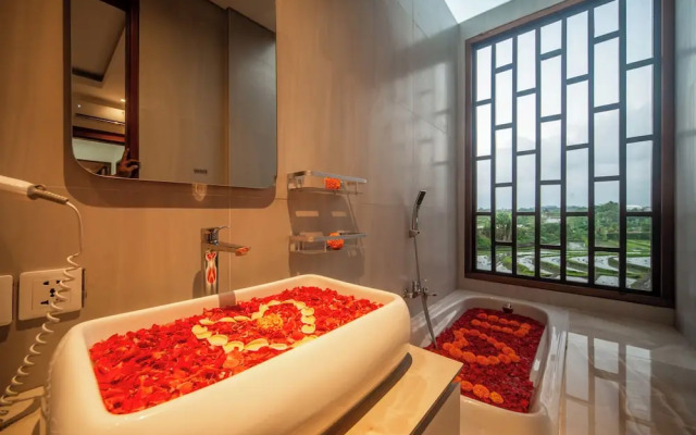 Alsava Villa and Suites