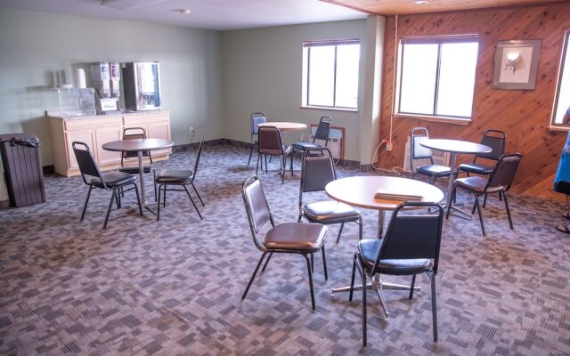 Wagner Lakeside Motel