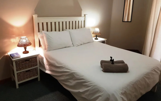 8 Vila Self catering