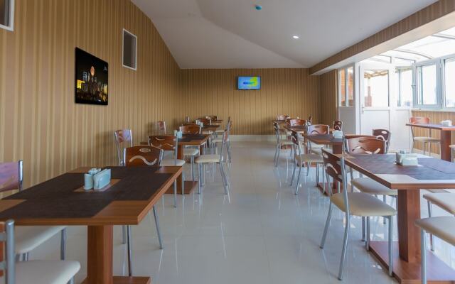 Riva Hotel