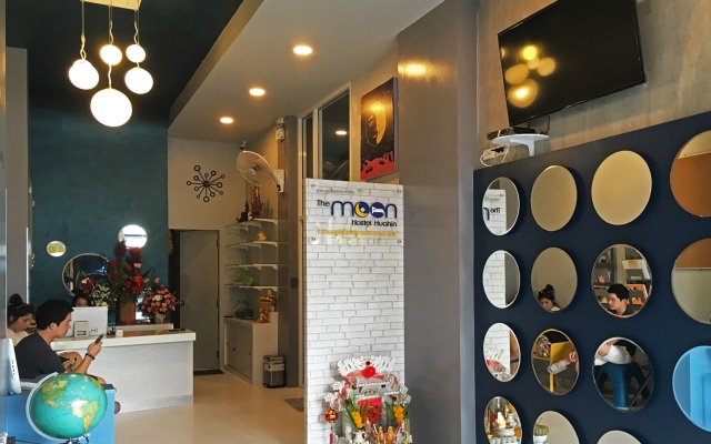 The Moon Hostel Hua Hin