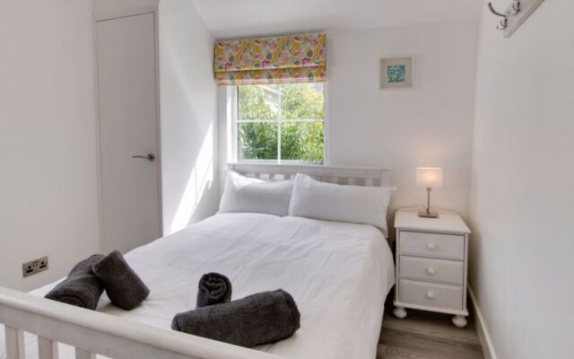 House Chloe Spindleruv Mlyn