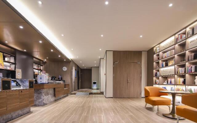 Hanting Hotel Nanjing Jiangpu Longhua Road Metro Station