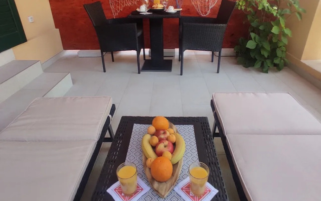 Room Porat 2 With Private Terrace