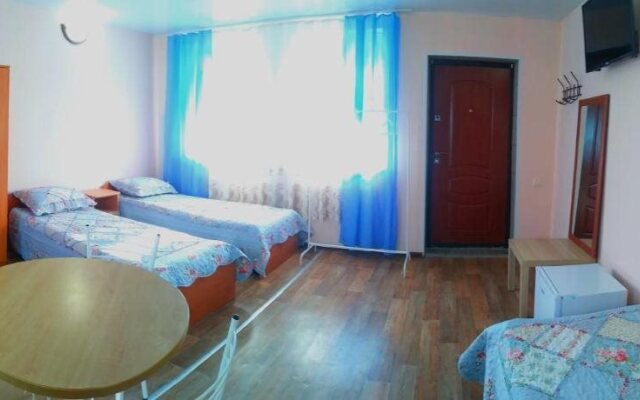 U Azovskovo Morya Mini-hotel