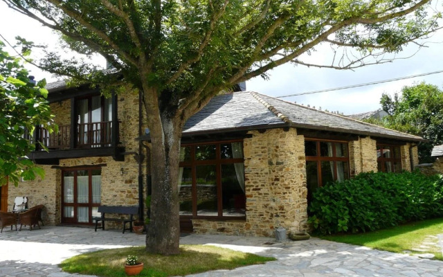 Hotel Rural Casa Peleyón