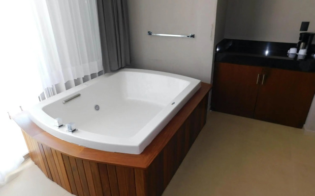 Ocean Dream Cancun by GuruHotel