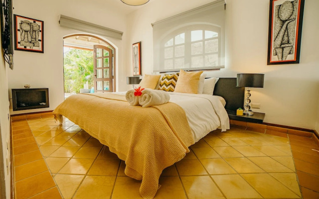 Villa Long Beach