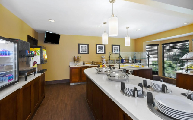 Staybridge Suites Detroit-Utica by IHG