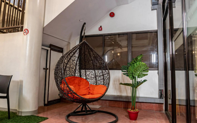 Kiwi Hotel