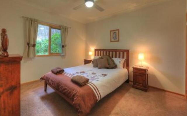 Buffalo River Homestead