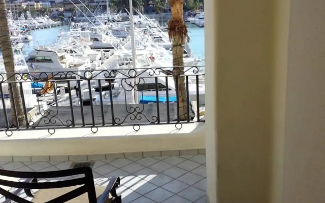 Premium Studio Marina View Nautical JR Suite IN Cabo