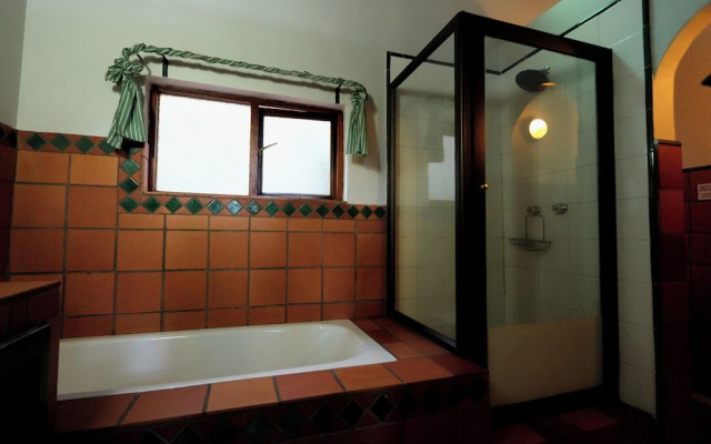 Bali at Scenic Haven Lodge