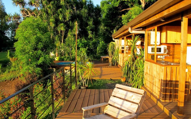 Bounty Lodge