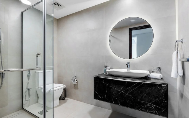 2BR City View Bay Square B13