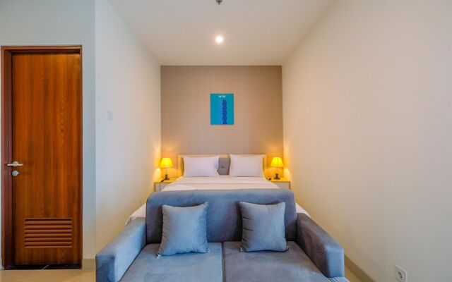 Cozy And Great Choice Studio At Grand Kamala Lagoon Apartment