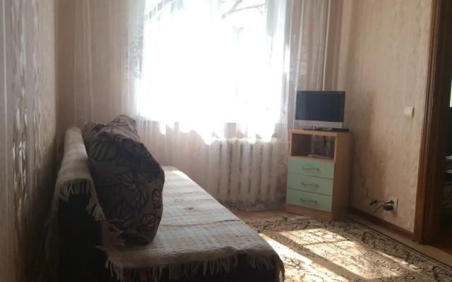 Apartment on Nikiforovskaya 96