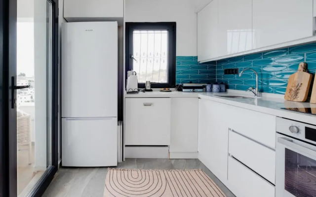 Villa With Sea View Balcony 6 min to Beach