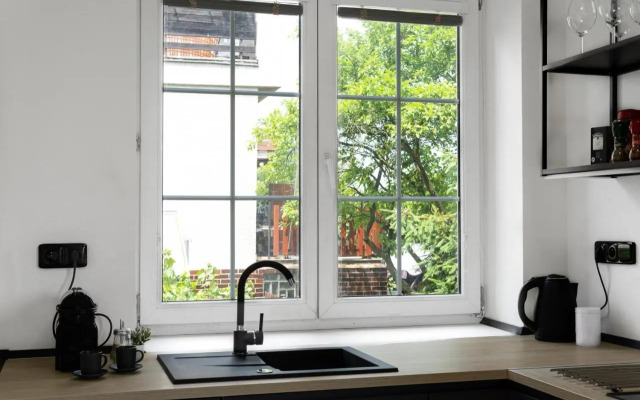 Spacious House 100m2 with Garden, Grill and Parking