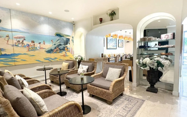 Hotel De Provence