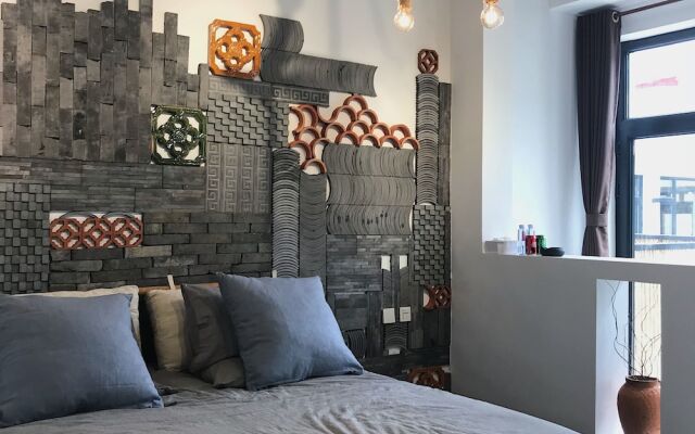 Jian Kou Great Wall. Simple Garden House