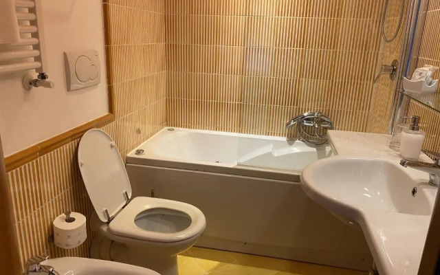 Luna Rossa Roma Guest House