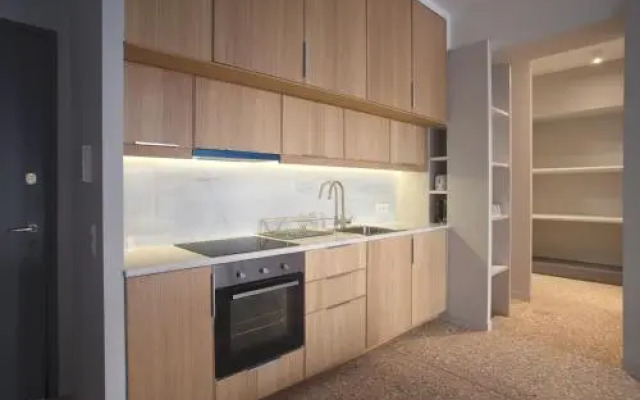 Boutique Athens Ct Building