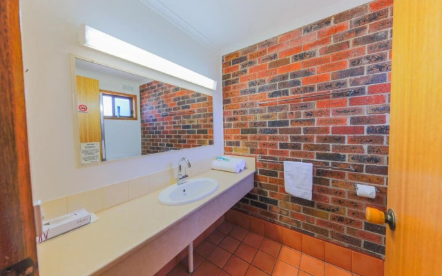 Country Roads Motor Inn Naracoorte