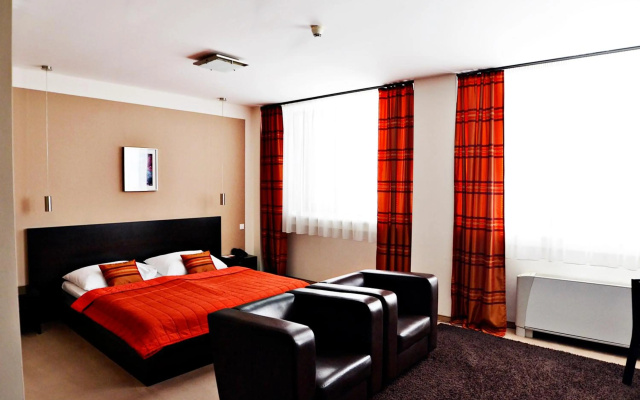 Aston Business Hotel