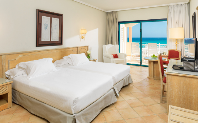 H10 Playa Esmeralda - Adults Only