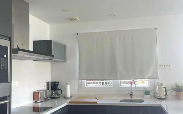 Luxury Apartment With Sea View