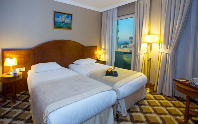 Tilia Hotel