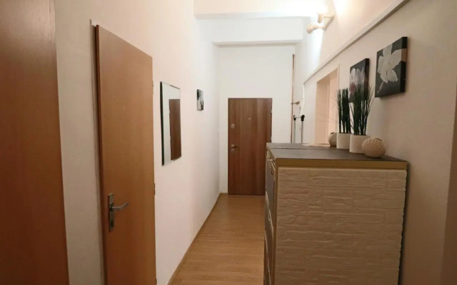 Apartment Relax Strašnice: with Private infra-sauna !
