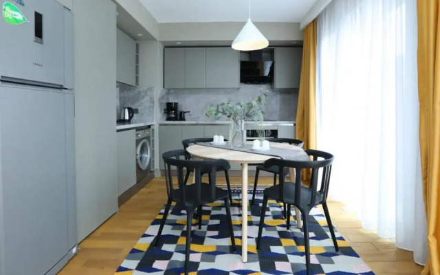 Excellent Flat w 360 Bosphorus View in Cihangir