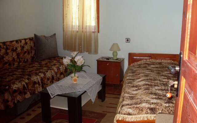 Guest House Rimski Most