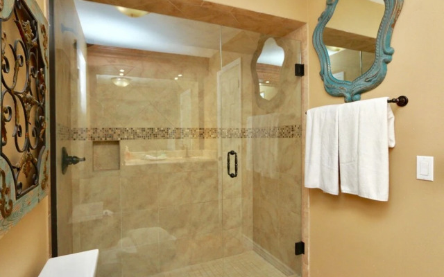 Villa at Pleasant Lake