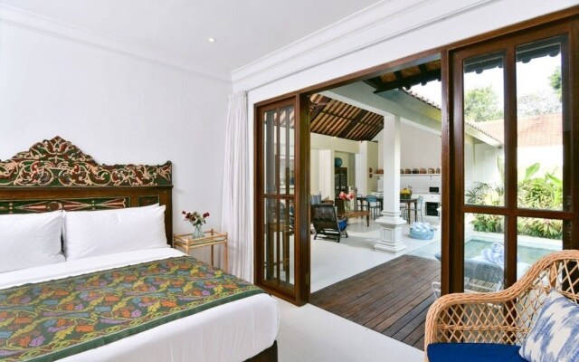 Villa Merah Seminyak