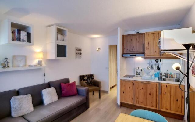 Appartement Les Menuires, 1 pièce, 2 personnes - FR-1-178-337