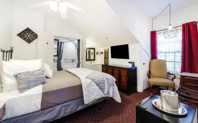 Agustin Inn