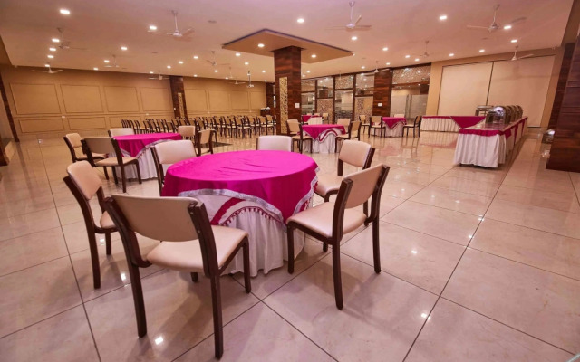 Hotel Highway Prince