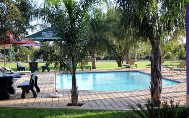 Casa Bianca Guest Lodge