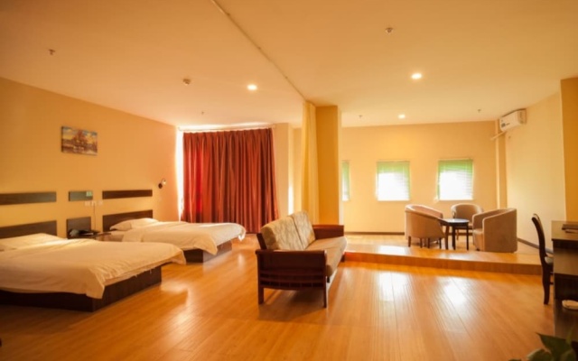 GreenTree Inn DaLian Ganjingzi District Airport New District Lazishan Express Hotel – Guest Rooms – Dalian