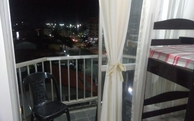 Suíte com Cozinha independente em Apartamento