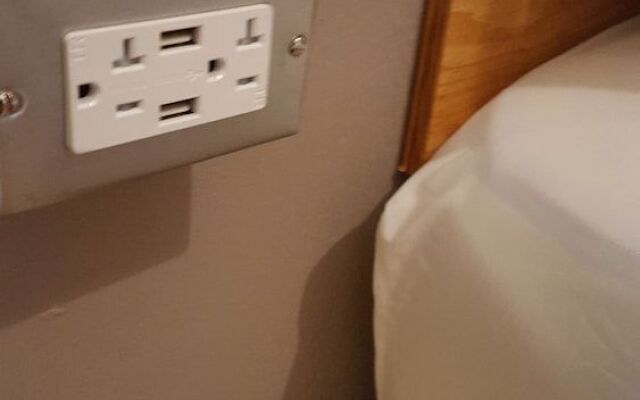 OutBox Inn