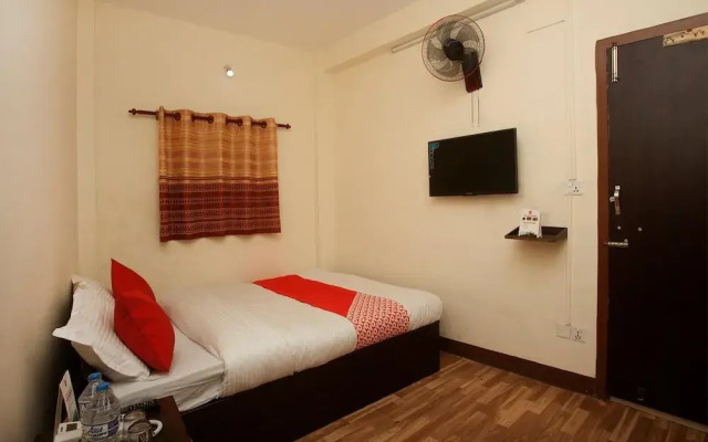 Oyo 675 Hotel Shree Yantra