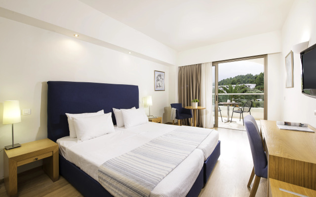 Kassandra Palace Seaside Resort