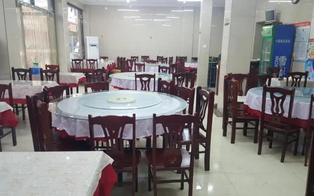 Qinhuangdao Beidaihe He Min Hotel