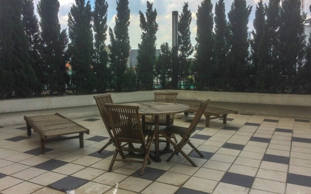 Best Price Studio The Oasis Apartment